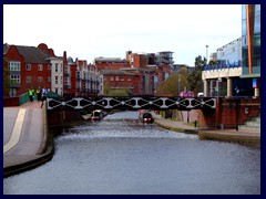 Worcester and Birmingham Canal 09.JPG